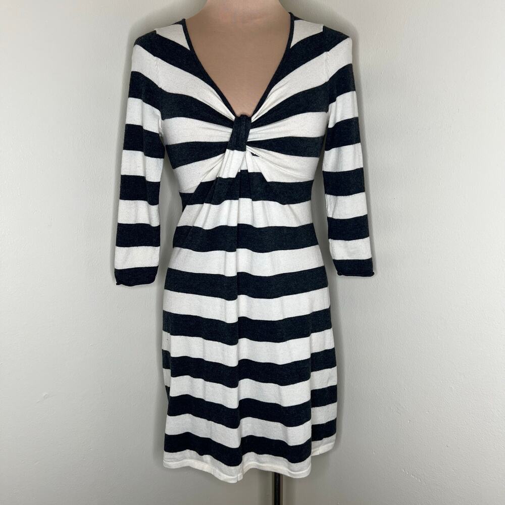 Express Wool Blend Dress XS Womens Mini Knitted Striped V-Neck Shift Half Sleeve
